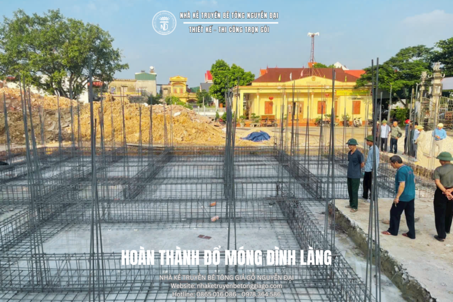 ĐÌNH LÀNG CỔ PHÁP HOÀN THÀNH PHẦN MÓNG - nhà kẻ truyền bê tông giả gỗ